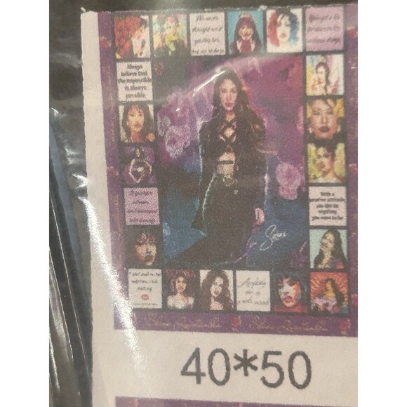 Selena Quintanilla Fleece Blanket 40x50 Pop Art Portrait Collage Throw New - Picture 2 of 5